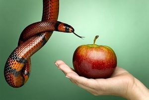 Змей и яблоко