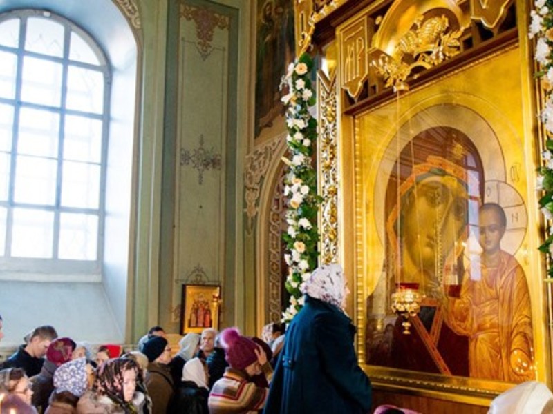 День иконы Пресвятой Богородицы Казанской