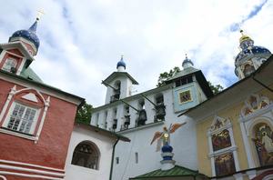 Как доехать в Псоково -Печерский монастырь в Москве